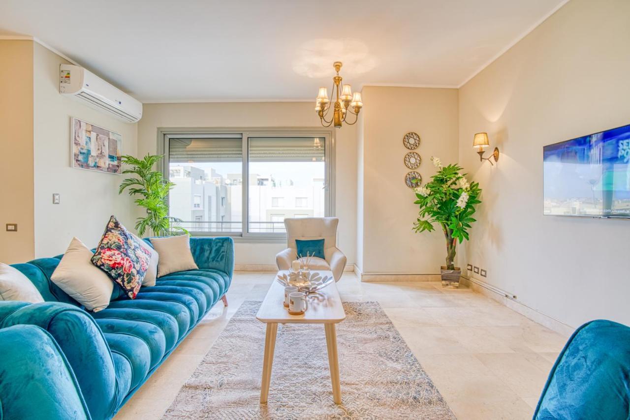 The Suites Near Auc By Elegant Kairo Bagian luar foto