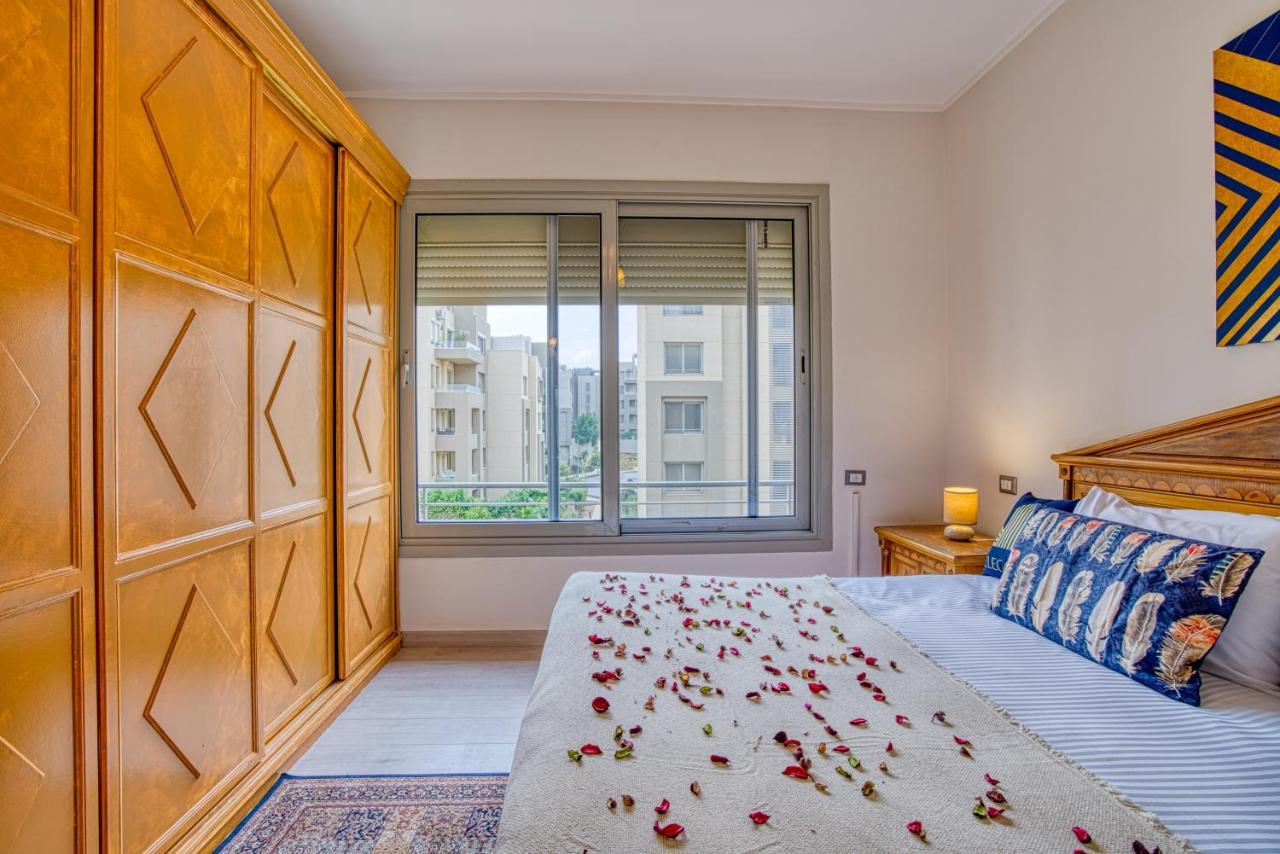 The Suites Near Auc By Elegant Kairo Bagian luar foto