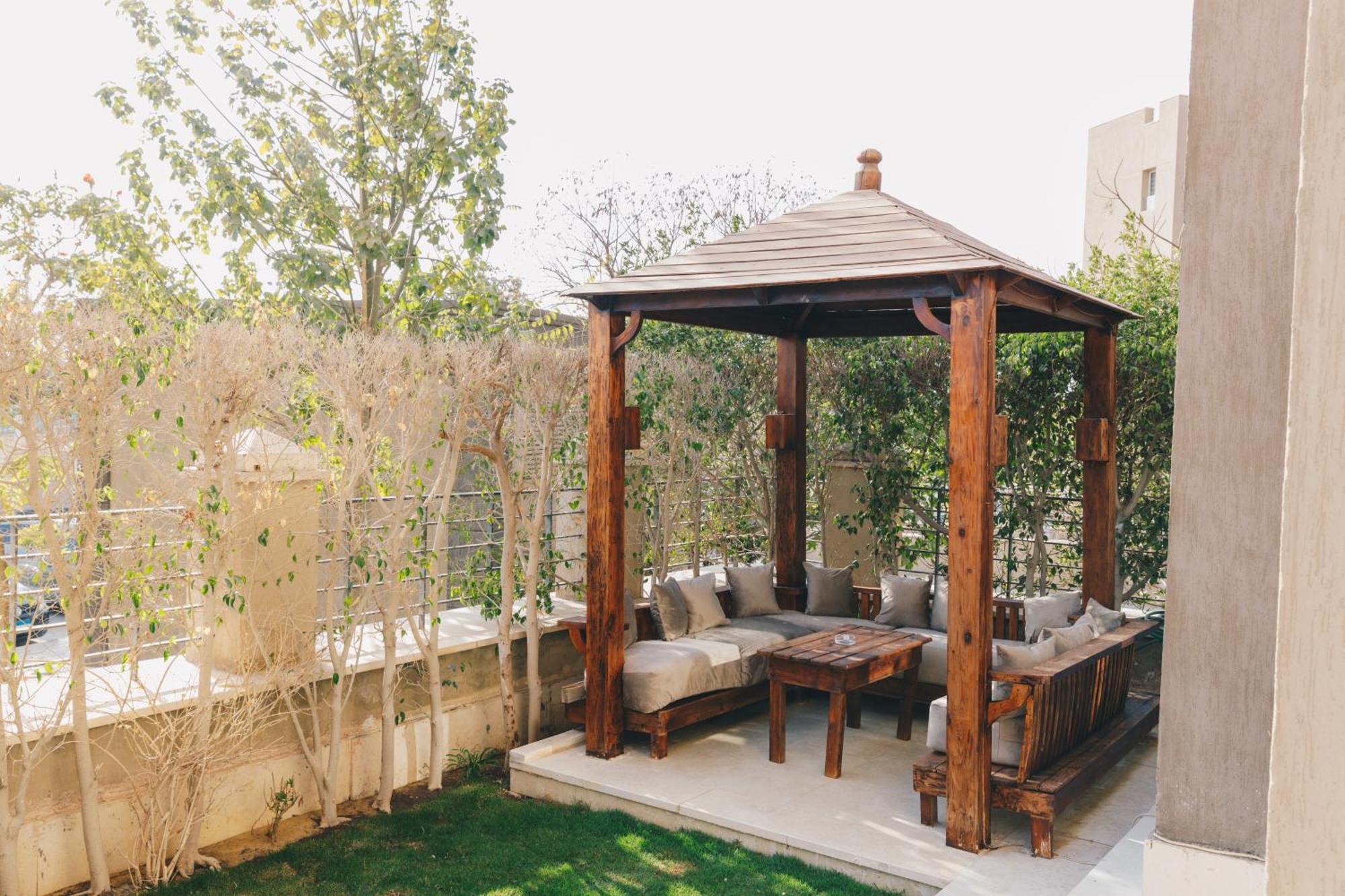 The Suites Near Auc By Elegant Kairo Bagian luar foto