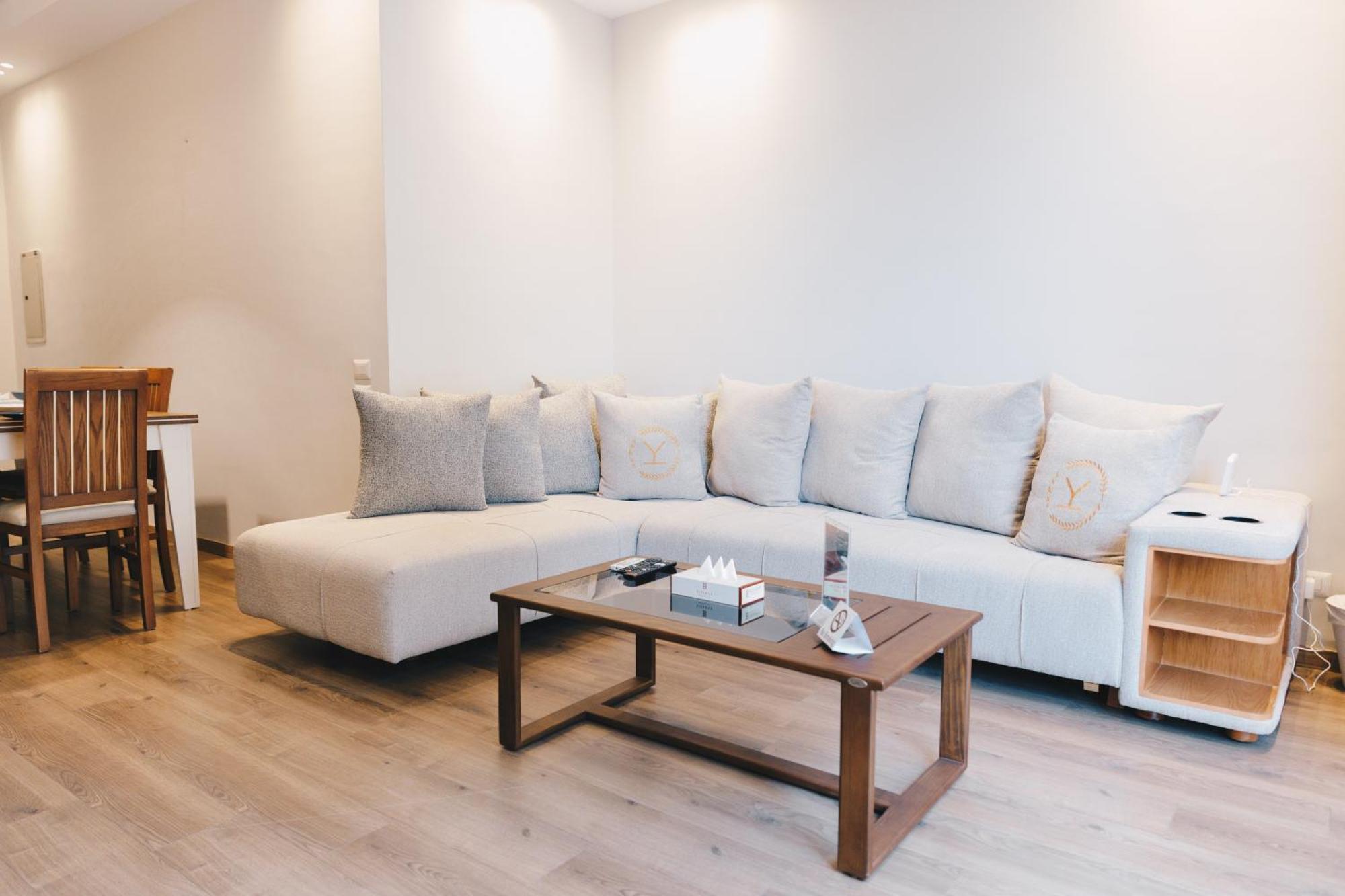The Suites Near Auc By Elegant Kairo Bagian luar foto